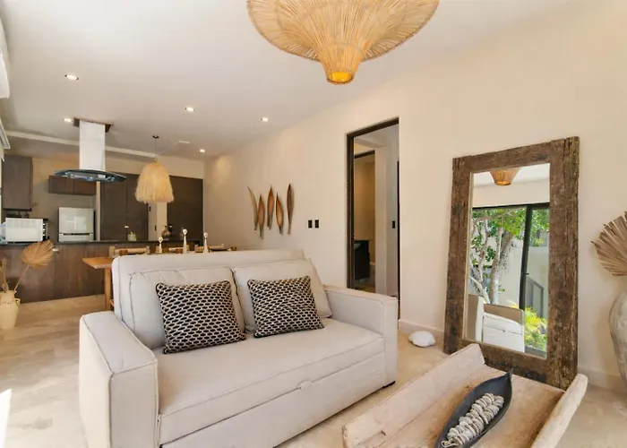 Apartment Boho Chic 2br With Swim-up Pool Near The Tulum